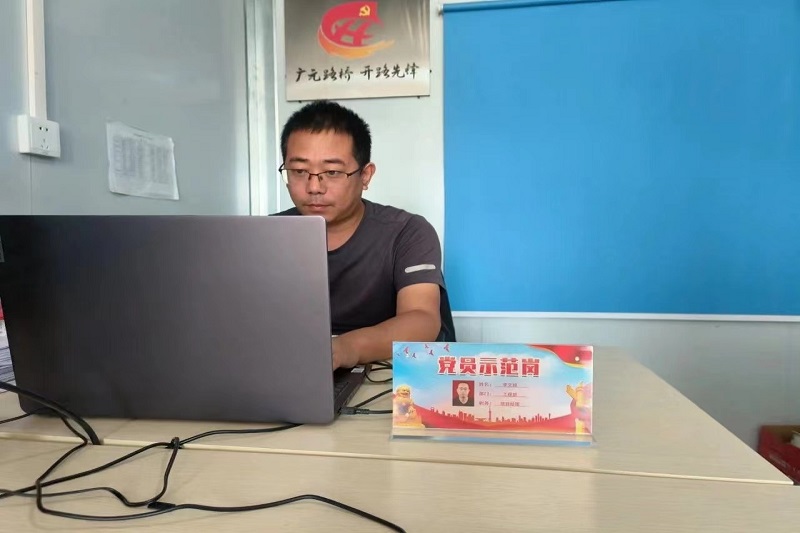 黨員示范崗┃亮身份樹標(biāo)桿，爭(zhēng)當(dāng)開(kāi)路先鋒